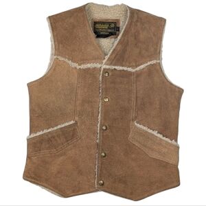 Vintage Miller Stockman Fine Western Apparel cowhide suede snap up vest. Small